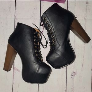 Lace up platform heel booties